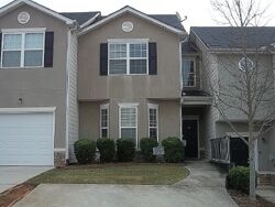 Pre-foreclosure in  Battlecreek Ln Jonesboro, GA 30236