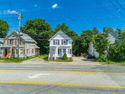 Pre-foreclosure in  Main St Lewiston, ME 04240
