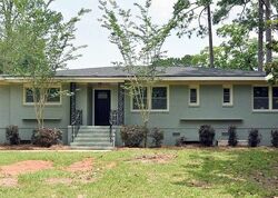 Pre-foreclosure in  Summit Dr Albany, GA 31707