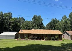 Pre-foreclosure in  Cedar Grove Rd Fairburn, GA 30213