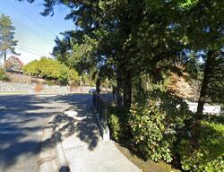  Ne 32nd Pl, Bellevue WA