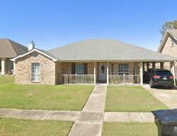 Pre-foreclosure in  Moss Ln Violet, LA 70092