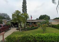 Pre-foreclosure in  Wellington Dr Holiday, FL 34691