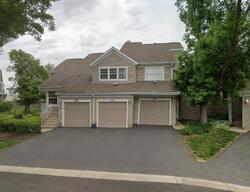Pre-foreclosure in  Wexford Ct Carol Stream, IL 60188
