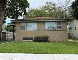 Pre-foreclosure in  N 21st Ave Melrose Park, IL 60160