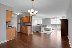 Pre-foreclosure in  N TOWER RD UNIT 6D Oak Brook, IL 60523