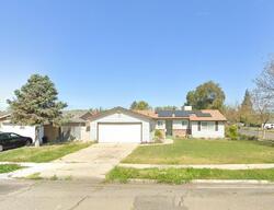 Pre-foreclosure in  Tamarack Ave Atwater, CA 95301