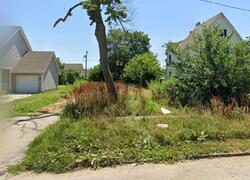 Pre-foreclosure in  Pinkney St Omaha, NE 68110