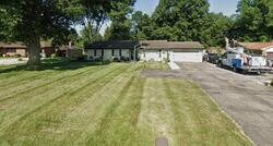 Pre-foreclosure in  Mullinix Rd Greenwood, IN 46143