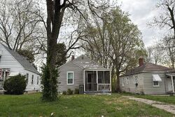 Pre-foreclosure in  Medford Ave Indianapolis, IN 46222