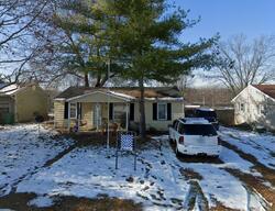 Pre-foreclosure in  Criswell St New Castle, IN 47362