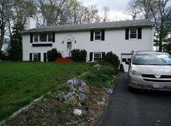 Pre-foreclosure in  Randolph Dr Annandale, VA 22003