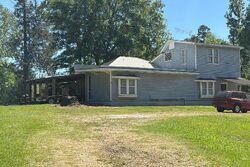 Pre-foreclosure in  Bagdad Loop Colfax, LA 71417