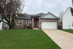 Pre-foreclosure in  Thornberry Way Zeeland, MI 49464