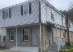  Maple St, Chester MA