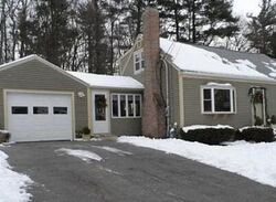  Claire Rd, Amesbury MA