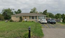 Pre-foreclosure in  Paul St Batavia, OH 45103