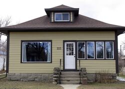 Pre-foreclosure in  2nd St W Roundup, MT 59072