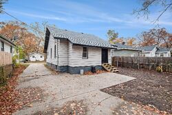 Pre-foreclosure in  Dyson St Muskegon, MI 49442