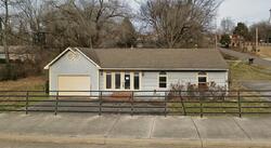 Pre-foreclosure in  Crocus Ln Knoxville, TN 37909