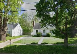 Pre-foreclosure in  Miller Rd Kalamazoo, MI 49001