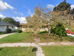 Pre-foreclosure in  Allen Ave Menomonee Falls, WI 53051