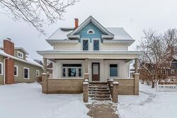  N 2nd St, Le Sueur MN