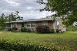 Pre-foreclosure in  Highway 30 E Oxford, MS 38655