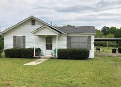 Pre-foreclosure in  Cole Rd Columbus, MS 39702