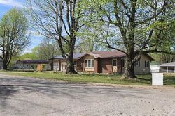 Pre-foreclosure in  Tyler St Aurora, MO 65605