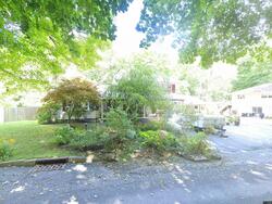 Pre-foreclosure in  Main St Glen Gardner, NJ 08826