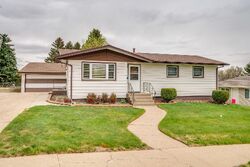 Pre-foreclosure in  N 25th St Bismarck, ND 58501