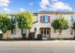 Pre-foreclosure in  Impressionist Loop Roseville, CA 95747