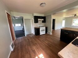 Pre-foreclosure in  W Livingston Rd Streator, IL 61364