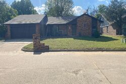 Pre-foreclosure in  Goldsborough Rd Oklahoma City, OK 73130