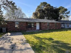  Amberway Dr, Pensacola FL
