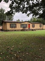 Pre-foreclosure in  Henderson Place Dr Gaffney, SC 29341