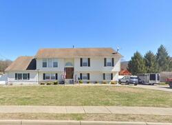 Pre-foreclosure in  Bernadette Way Washingtonville, NY 10992