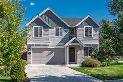  Nw 29th St, Redmond OR