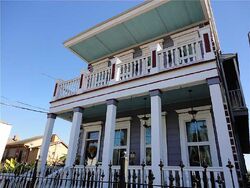 Pre-foreclosure in  Baronne St New Orleans, LA 70113