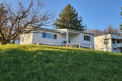 Pre-foreclosure in  Gulf St Connellsville, PA 15425