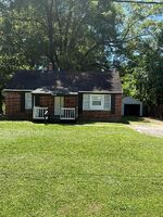 Pre-foreclosure in  Dupont Ave Memphis, TN 38127