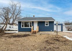 Pre-foreclosure in  N Union Ave Madison, SD 57042