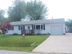 Pre-foreclosure in  E 5th St Coal Valley, IL 61240