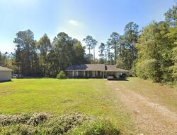 Pre-foreclosure in  Erindale Dr Lacombe, LA 70445