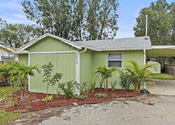  Forest Ln, Sarasota FL
