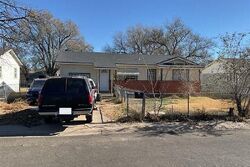 Pre-foreclosure in  Dahlia St Amarillo, TX 79107