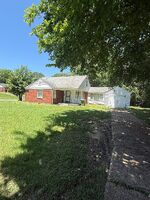 Pre-foreclosure in  WARNER AVE Memphis, TN 38127