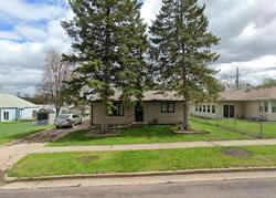 Pre-foreclosure in  S Van Eps Ave Sioux Falls, SD 57104