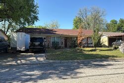 Pre-foreclosure in  Madella St Haltom City, TX 76117